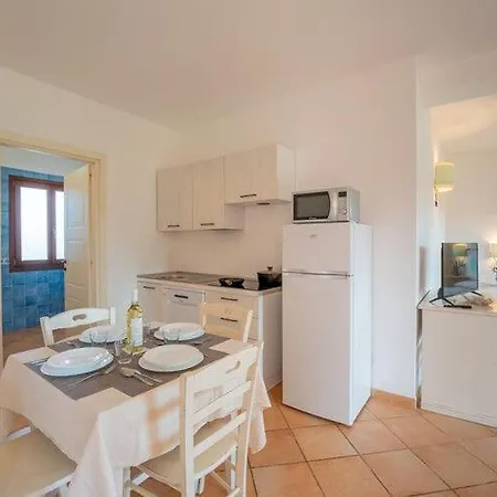 With Shared Pool, Aglientu * Vignola Mare