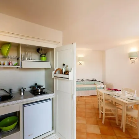 Holiday home With Shared Pool, Aglientu Vignola Mare