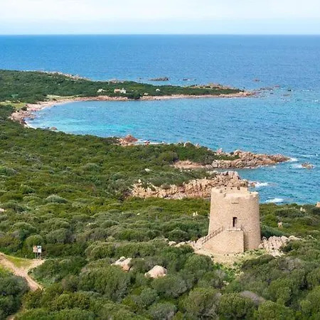 With Shared Pool, Aglientu Casa vacanze