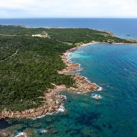 With Shared Pool, Aglientu Vignola Mare
